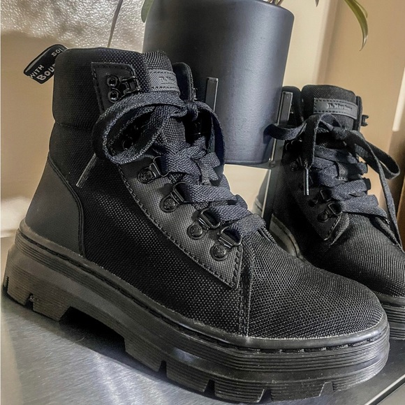 Dr. Martens Women's Combs W Combat Boot - Picture 5 of 7